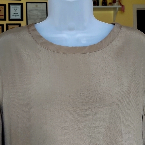 GAP Ruffled Mini Dress - Picture 4 of 14